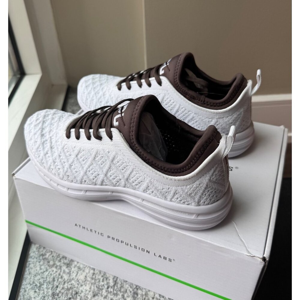 NWB APL TechLoom Phantom Sneakers White Chocolate W 6.5 (Y 5)